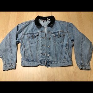 BILL BLASS Jean Jacket w/ black velvet collar